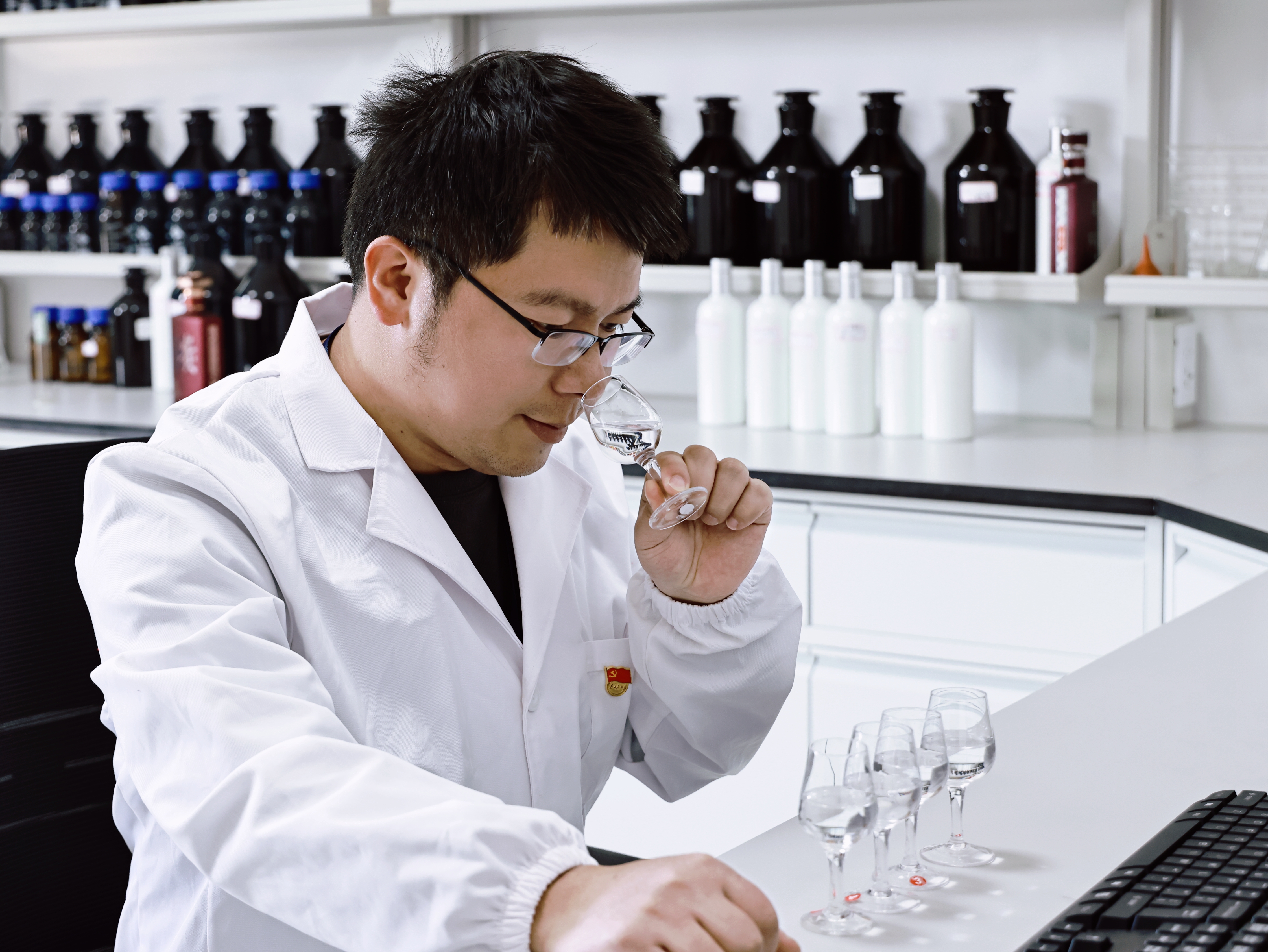 28025981.jpg 28025981.jpg